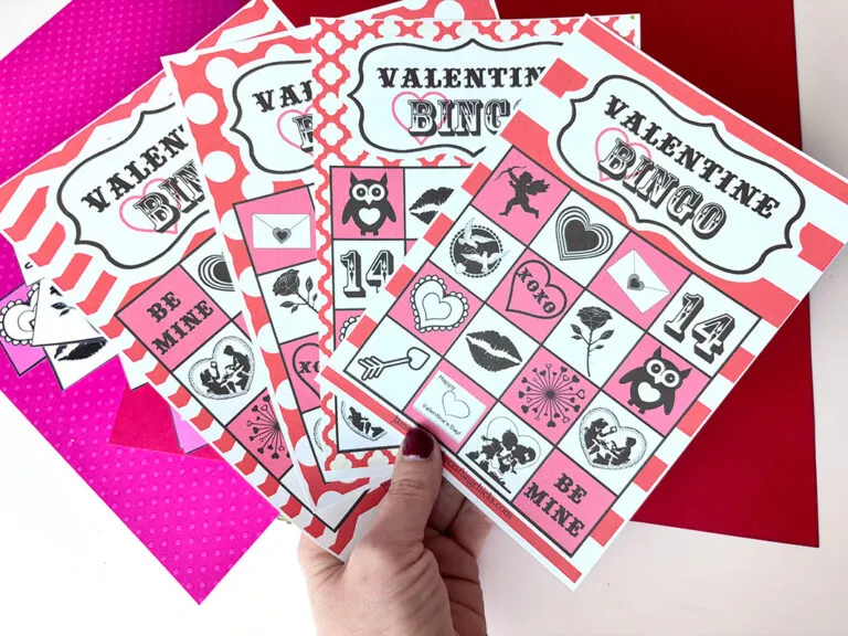 Valentine Redbox Wrappers - The Crafting Chicks